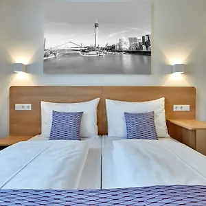 mcdreams-hotel-dusseldorf-city.topcolognehotels.com/